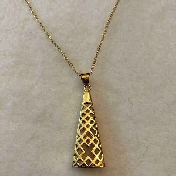 NWOT | Modern Hollow Geometric Pendant & Necklace - Picture 3 of 8